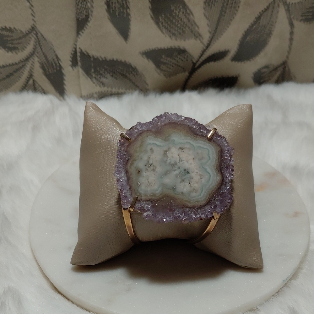 Elegant Purple Geode Bracelet